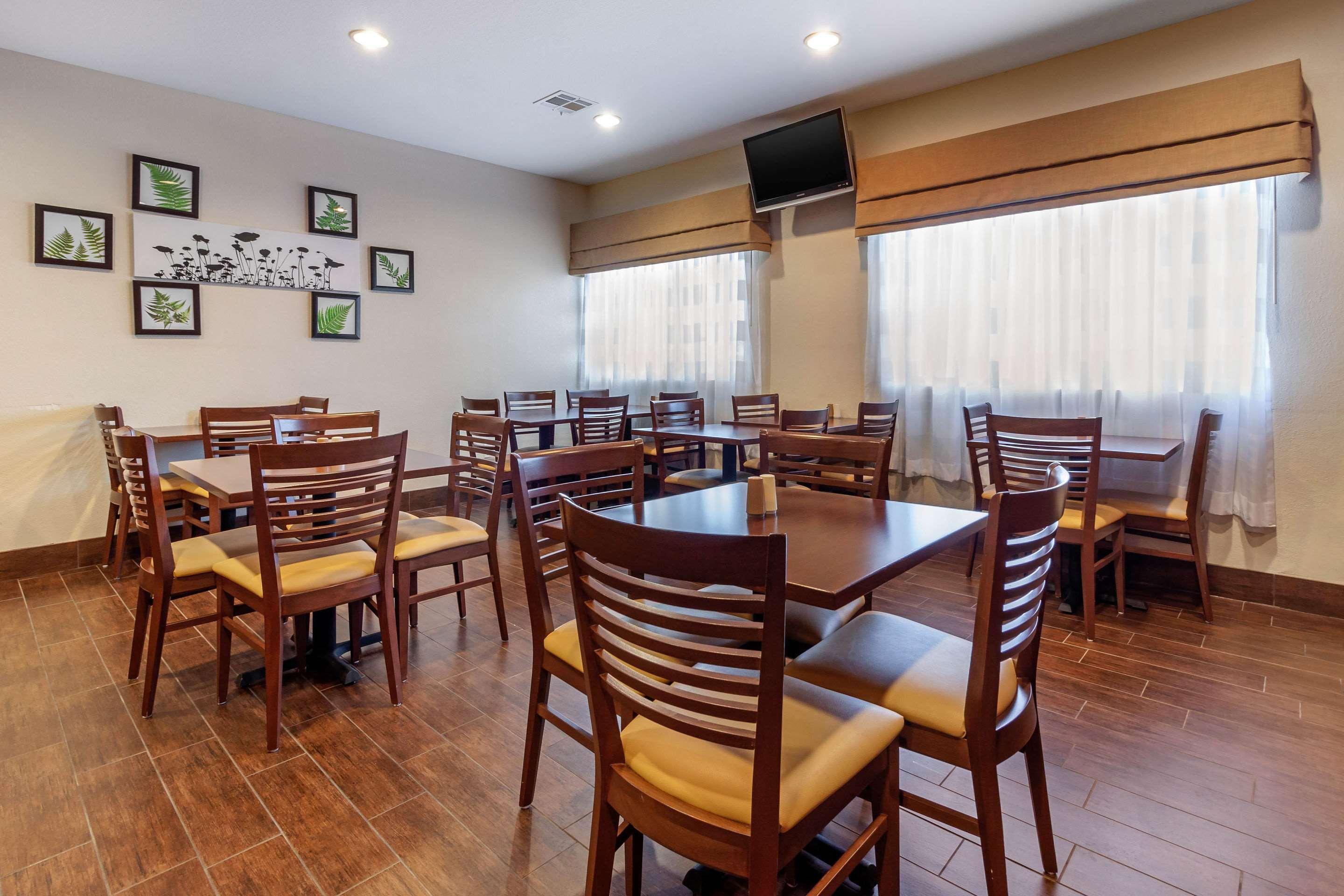 Sleep Inn & Suites Hays I-70 Luaran gambar